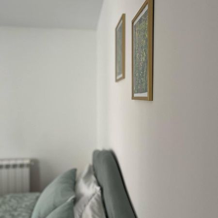 Surcin Apartment Ledine Экстерьер фото