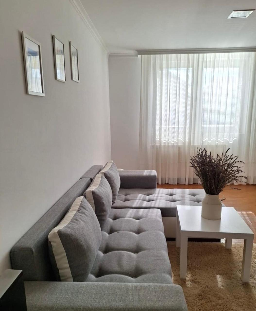 Surcin Apartment Ledine Экстерьер фото